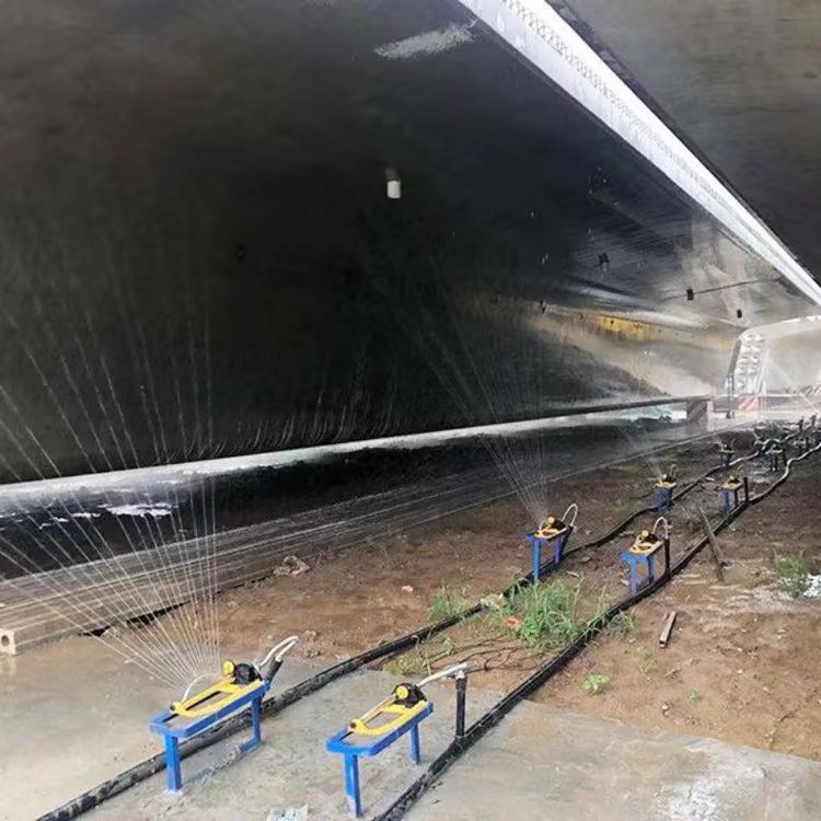 布料機(jī)、大型布料機(jī)、行走式布料機(jī)、圓筒布料機(jī)、行走式液壓布料機(jī)、移動(dòng)式液壓布料機(jī)、電動(dòng)布料機(jī)、手動(dòng)布料機(jī)、梁場(chǎng)專用液壓布料機(jī)